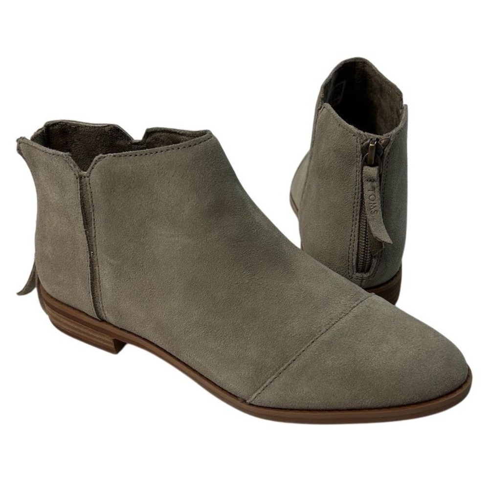 TOMS Women's Rylie Ankle Bootie Taupe Gray Natural Suede Size 8‎ Round Toe Zip